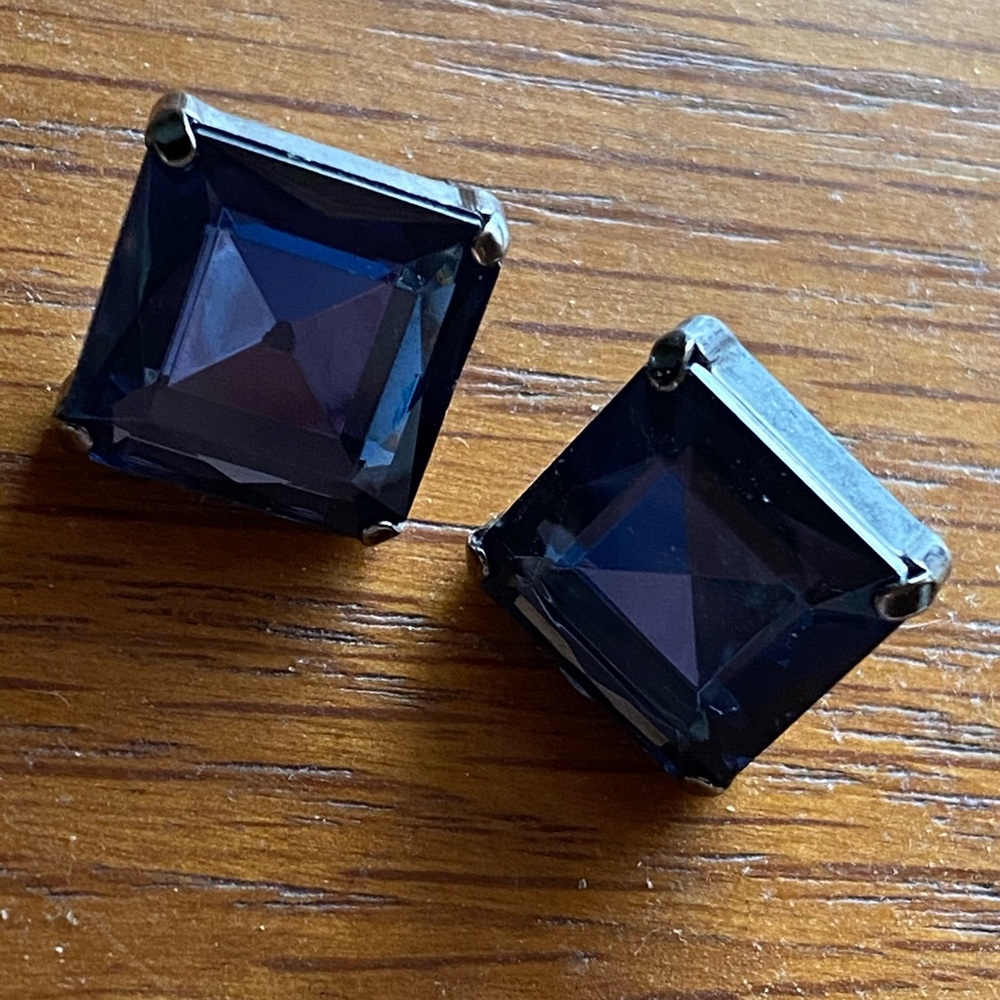 Gorgeous blue earrings